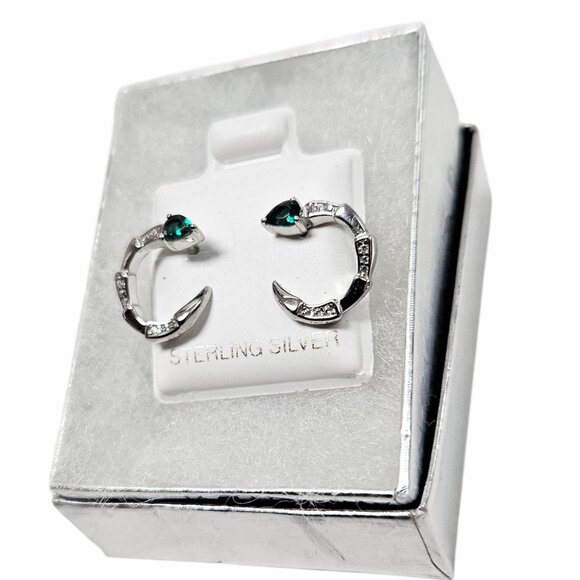 925 Silver Ladies scorpion ZC emerald stud earring - Picture 6 of 8